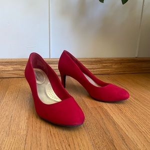 Red low heel shoes!